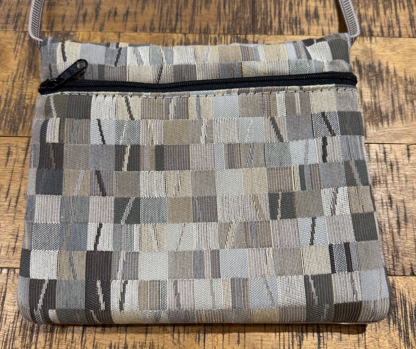 Yoga Crossbody